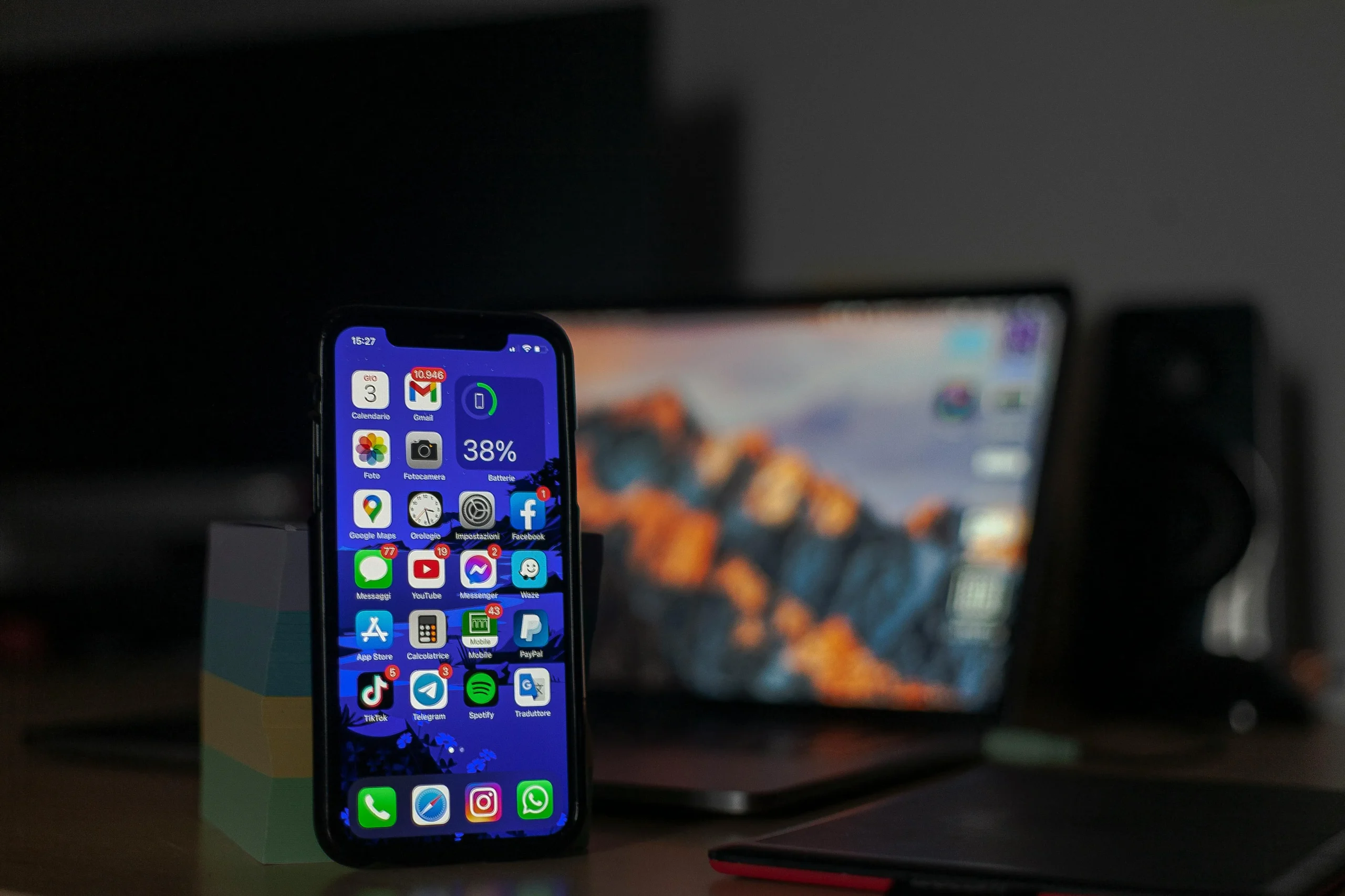 Essential Features of a Successful IOS Business App in 2025