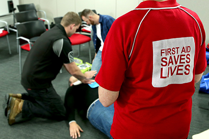 Technology in First Aid Training Tweed with AR and CPR mannequins